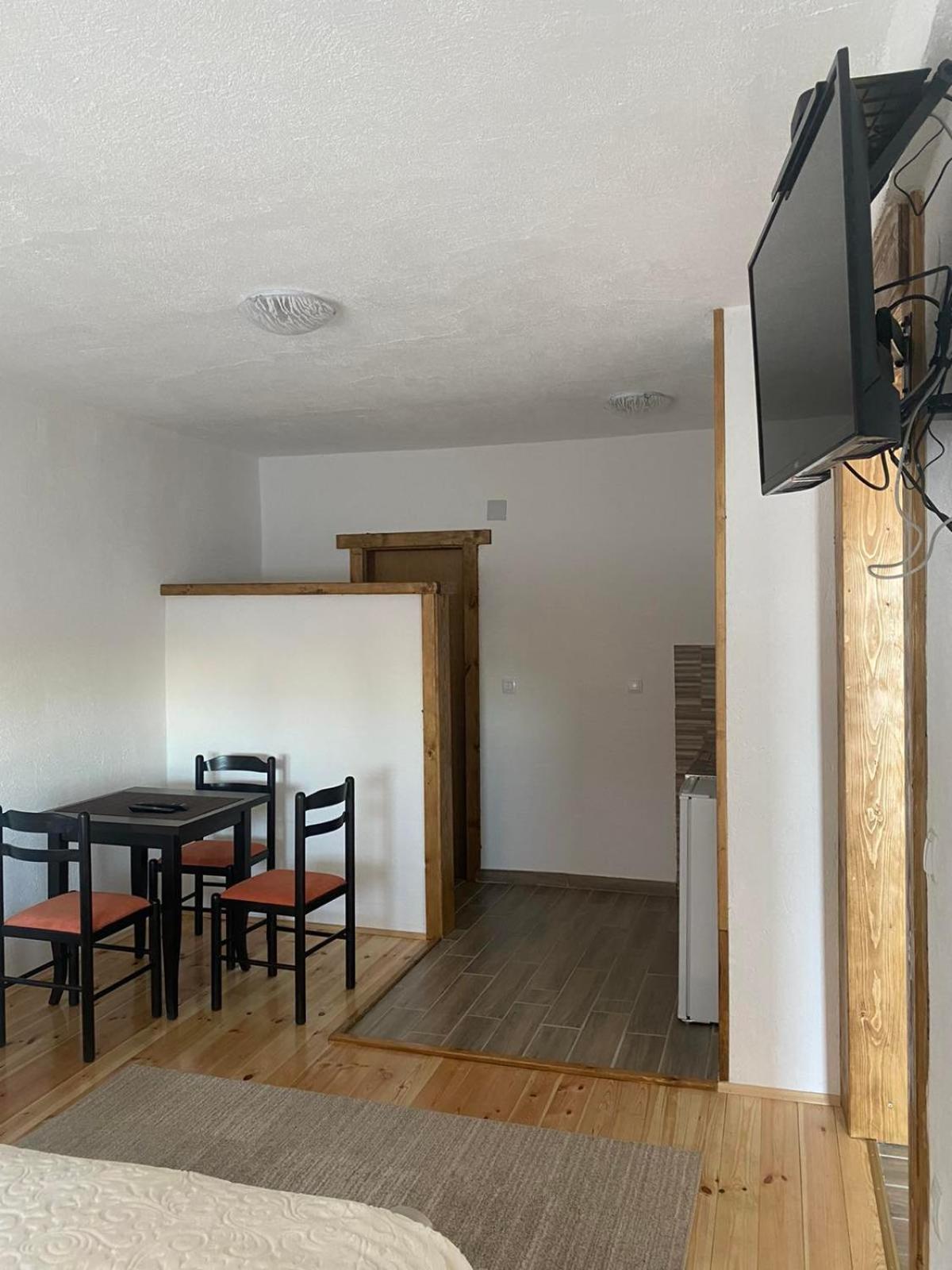 Studio Apartmani V&V Zabljak  Exterior photo
